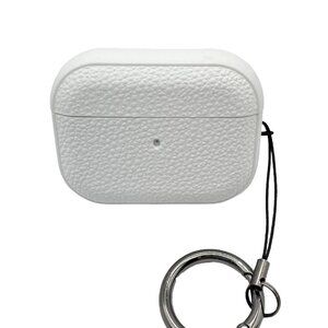 NWT WHITE Textured Silicone Case for Apple AirPods Pro